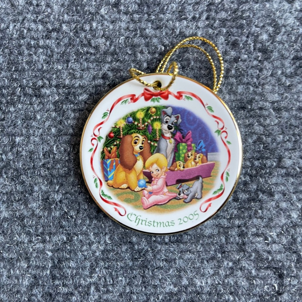 Disney Lady and the Tramp Morning Mischief Christmas 2005 Porcelain Ornament Box
